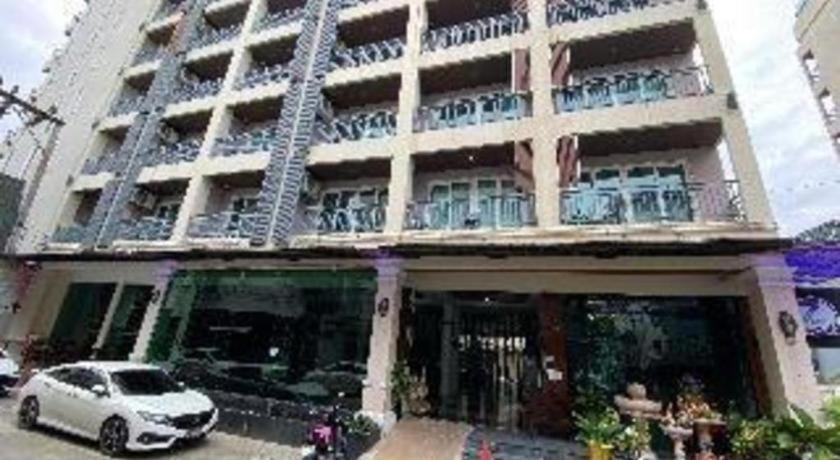 Hotel Azure Bangla Phuket Patong Exterior foto